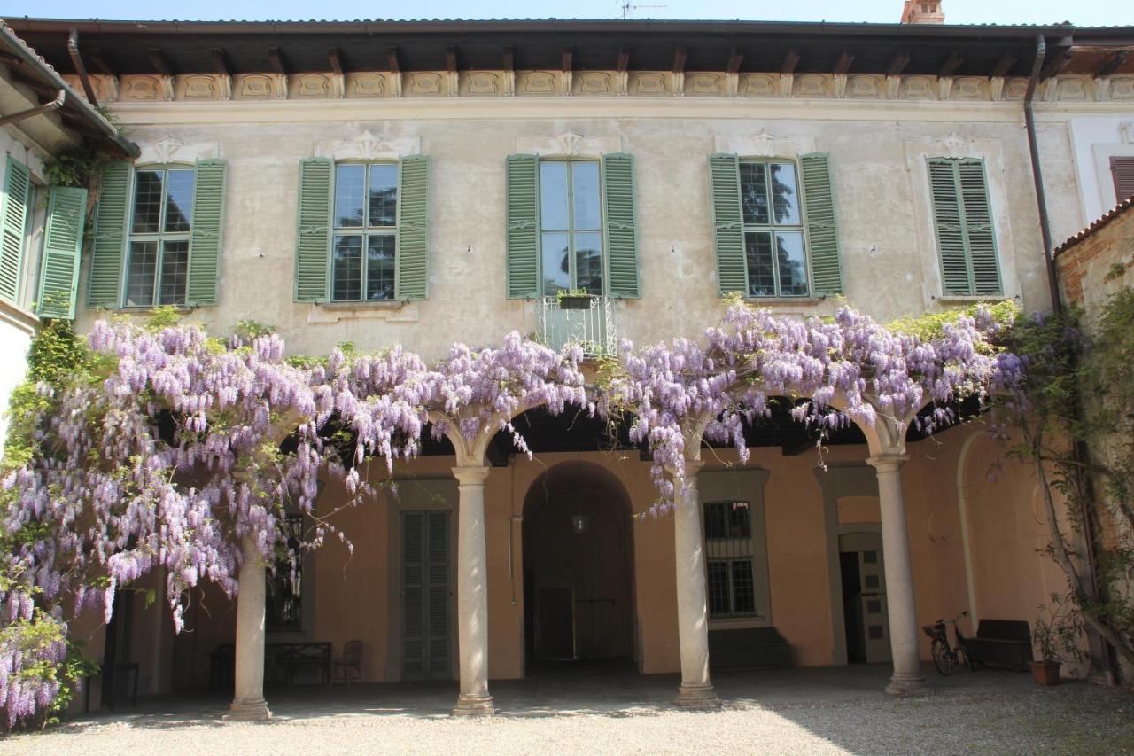 Storica Quercia B&B Nerviano Bagian luar foto