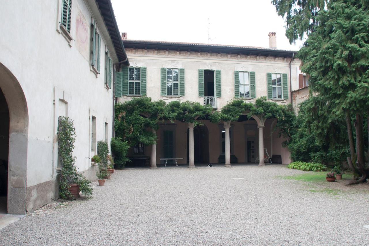 Storica Quercia B&B Nerviano Bagian luar foto